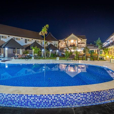 Vang Vieng Diamond Resort エクステリア 写真