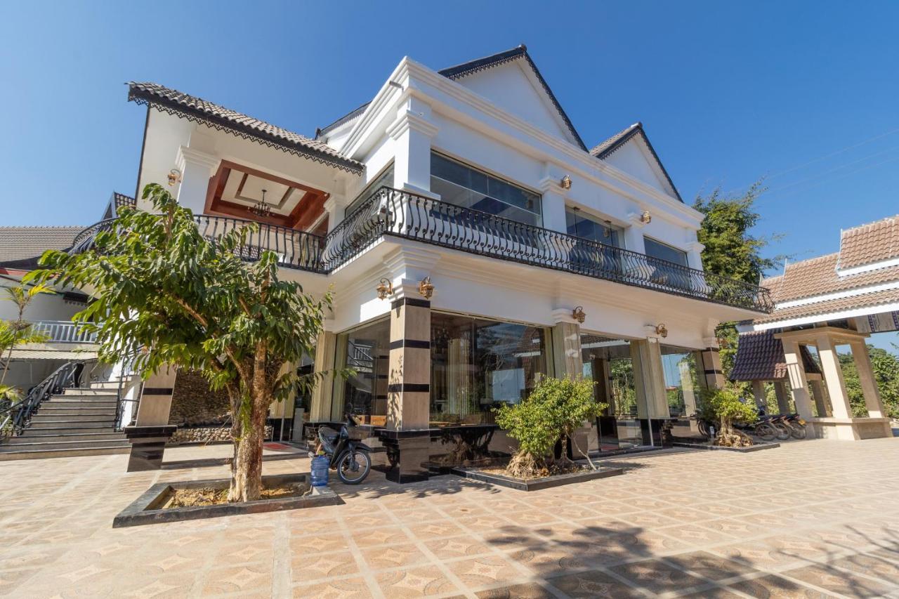 Vang Vieng Diamond Resort エクステリア 写真